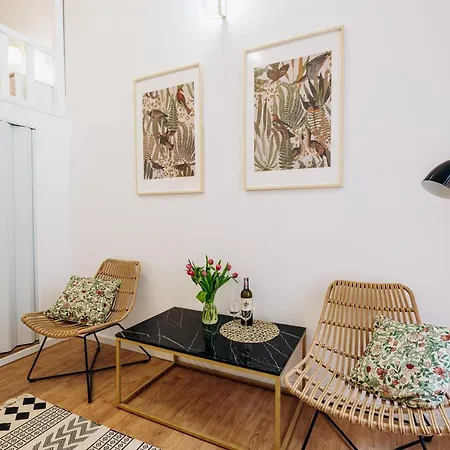 Nest Cosy Old Town & Wawel Hill By Vistula River - By Homelike Apartman *